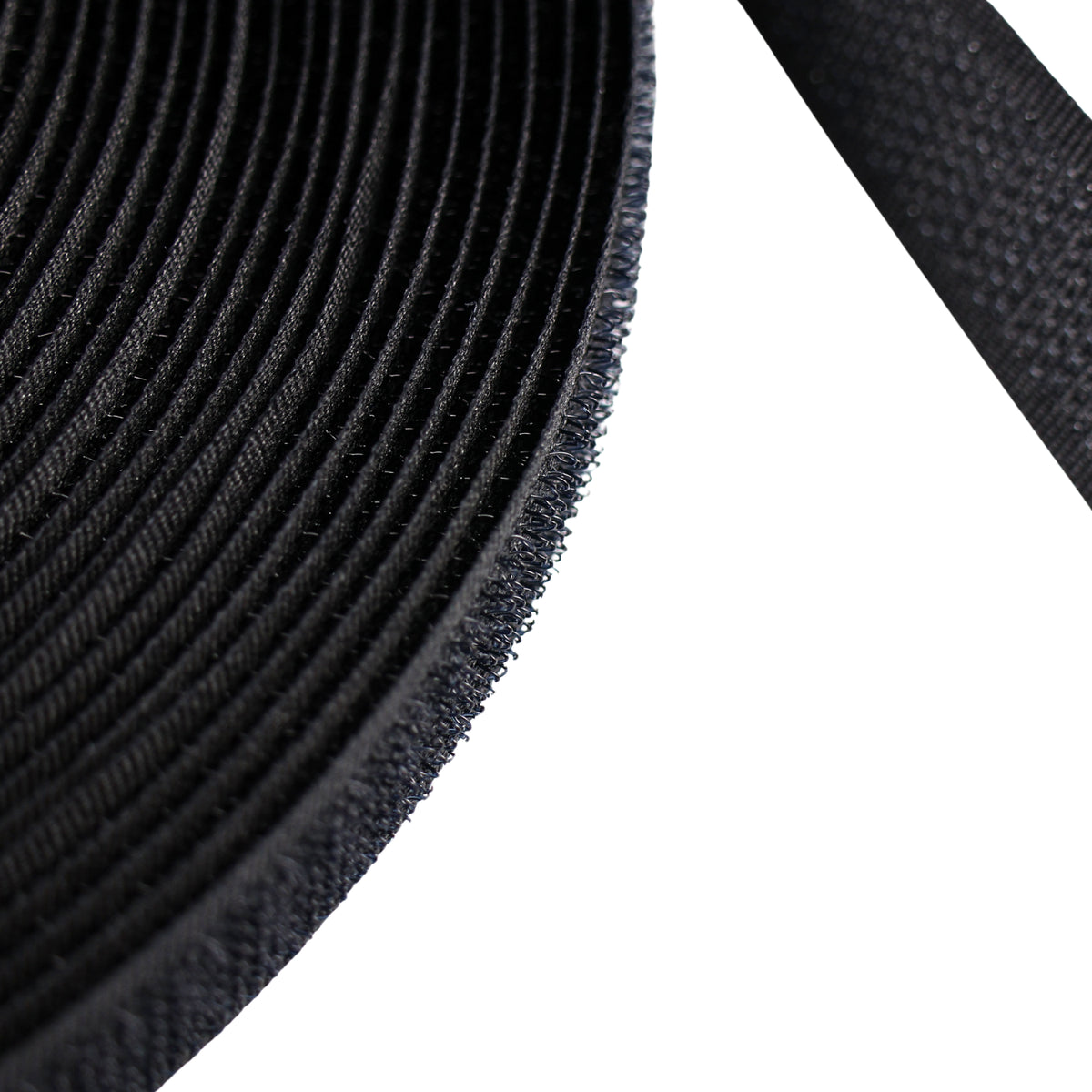 Suchý zip - háčková část 16 mm/1 m černý